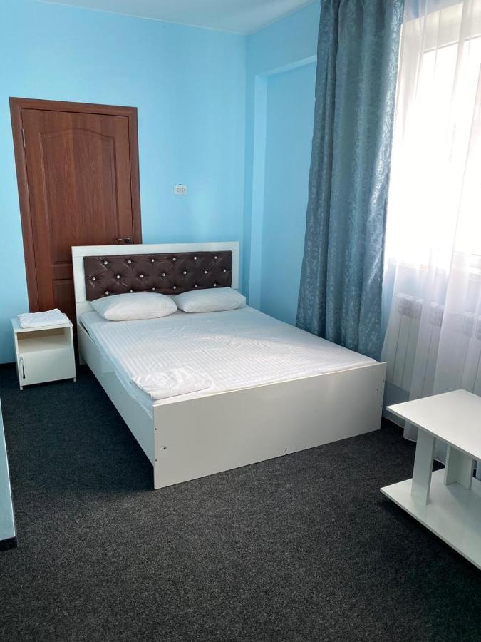 Пана Hotel Almatî Exterior foto